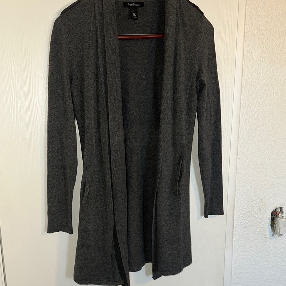 White House Black Market long cardigan size S EUC